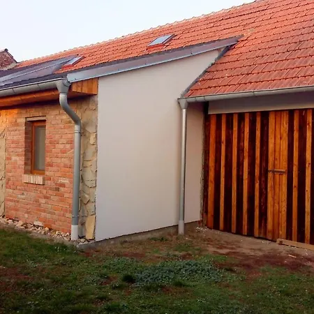 Beautiful In W 3 Bedrooms