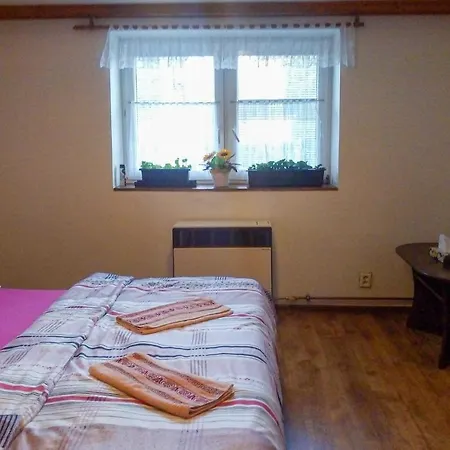 Beautiful In W 3 Bedrooms * Ratiskovice